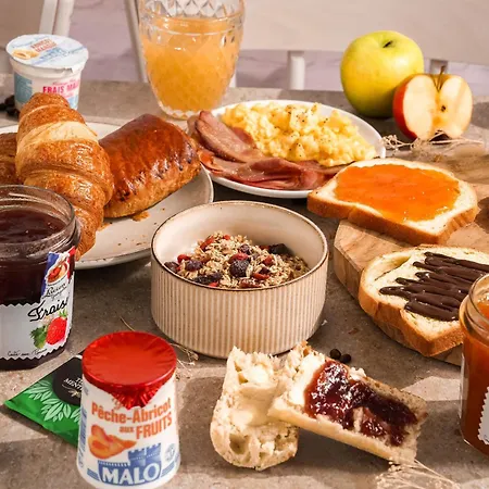 Angers 1 2* Beaucouzé