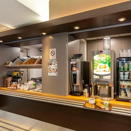 Angers 1 Hotel Beaucouzé