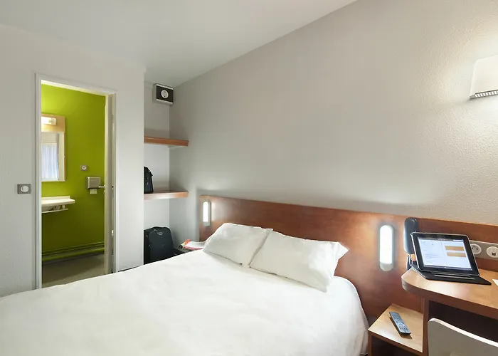 Angers 1 2* ביוקוזה